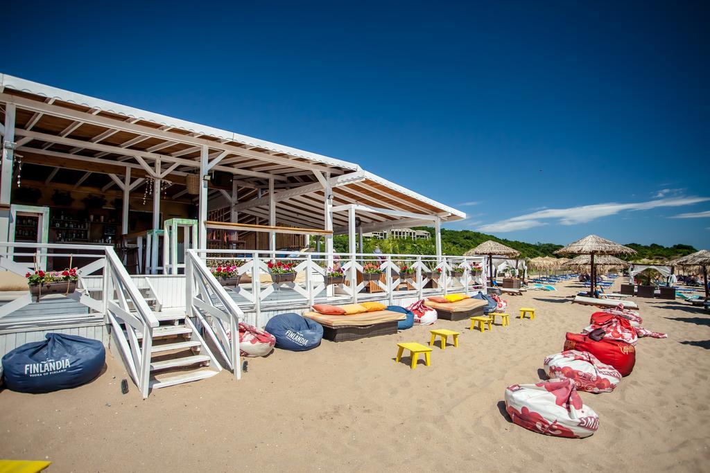 Saint Thomas Holiday Village โซโซโปล ภายนอก รูปภาพ